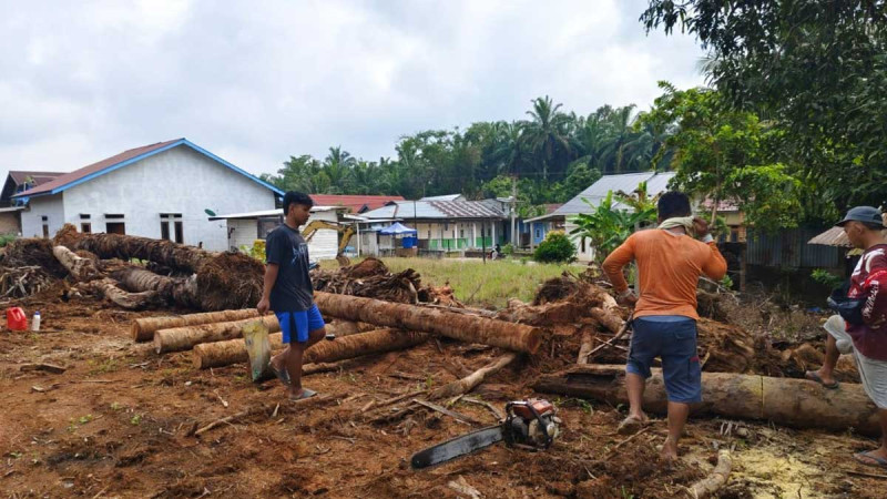 PPKSS Tayo Barokah Builds Service Office to Improve Independent Smallholders’ Welfare in Rokan Hulu