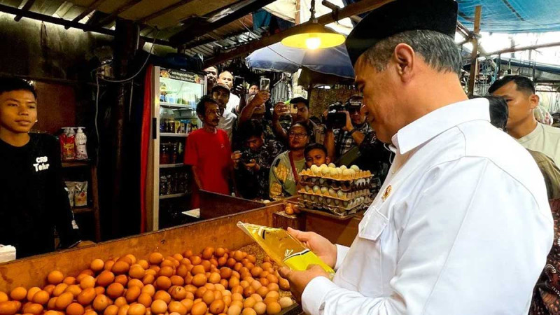 Minister Warns Against Cooking Oil Price Surge Ahead of Ramadan as MinyaKita Hits Rp19,000 per Liter