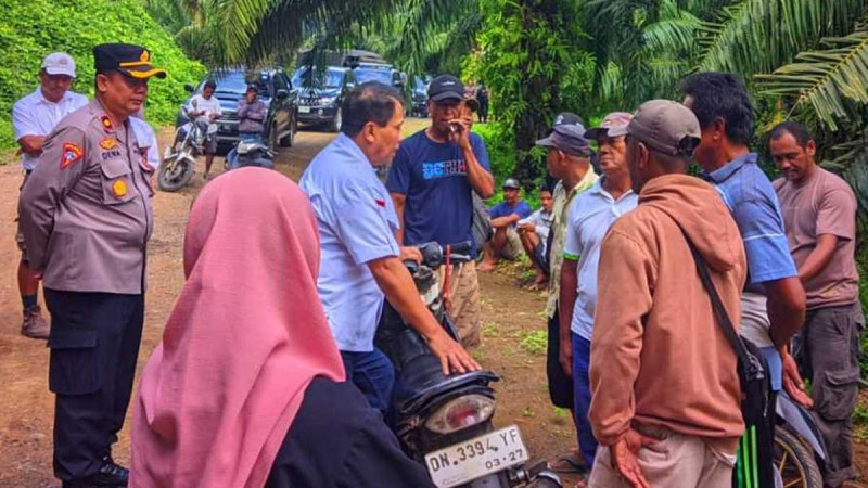 Palm Oil Plantation Partnership Crisis in Buol: Land Owners Threatened to Stop Cooperation and Asked to get the Areas Back