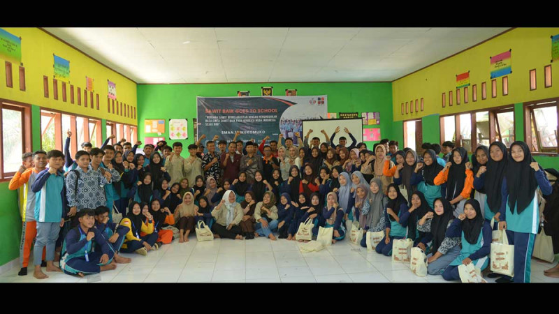 Hundred High School Students in Mukomuko Got Information about Palm Oil Industries and Scholarship 2024