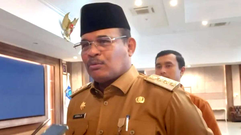 Regent of Central Bangka Accepted Palm Oil Labors’ Associations about Massive Unemployment