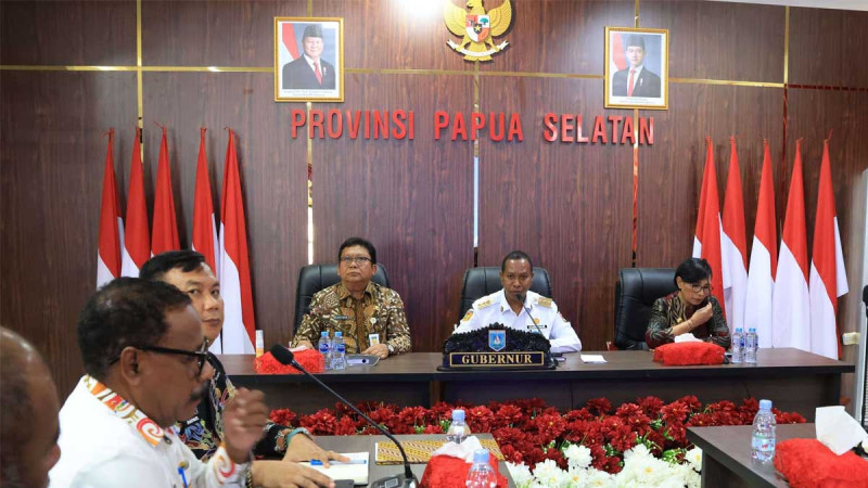 South Papua Receives Palm Oil Plantation Data for Enhanced Governance