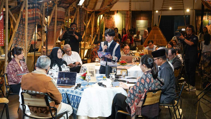 Kunstkring Dialogue Calls for Cross-Ministerial Cooperation to Advance Women-Led Restorative Economy