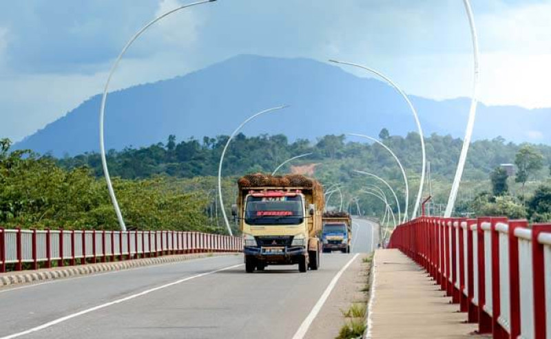 Sukamara Police: Stopped Overloaded Palm Oil Vehicles