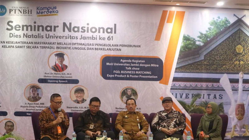 Universitas Jambi Celebrated the 61st Dies Natalis by Conducting National Scale Seminar about Palm Oil