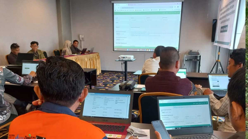 Encouraging Modern Palm Oil Plantations, BPDP and FORTASBI Hold Technical Training for Independent Farmers