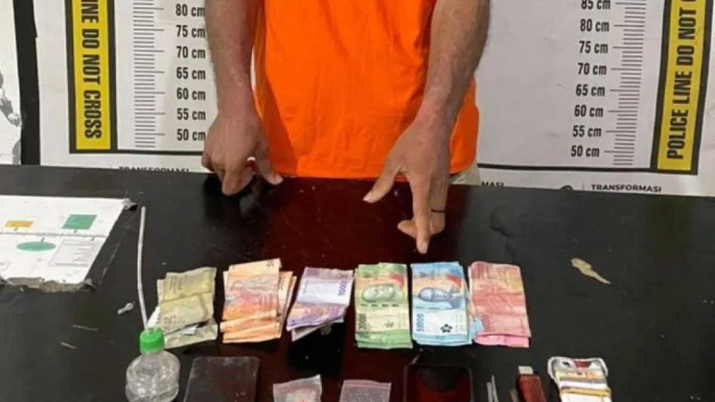Police Arrest Meth Dealer in Palm Plantation Area in Simalungun