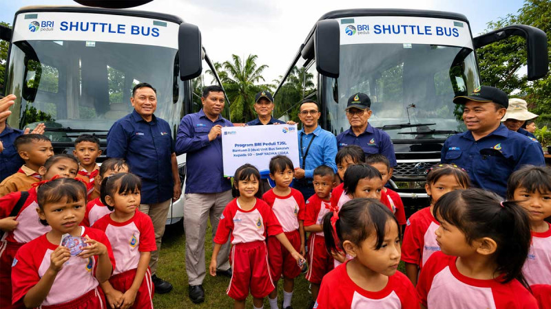 BRI Donates Two School Buses to Support Students in Palm Plantation Community