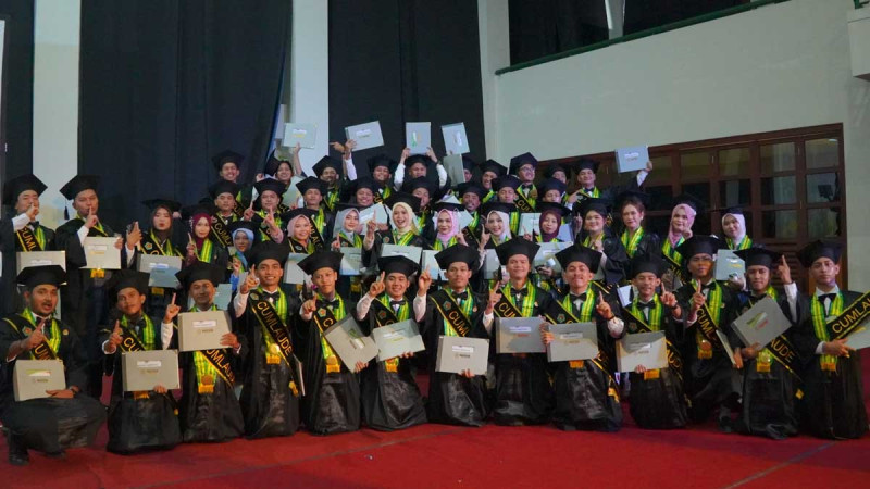 INSTIPER’s 86th Graduation Produces 292 Graduates, Many Already Employed