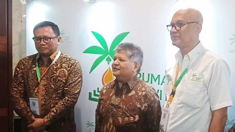 Boosting Smallholder Palm Oil Productivity to Support the B50 Biodiesel Mandate