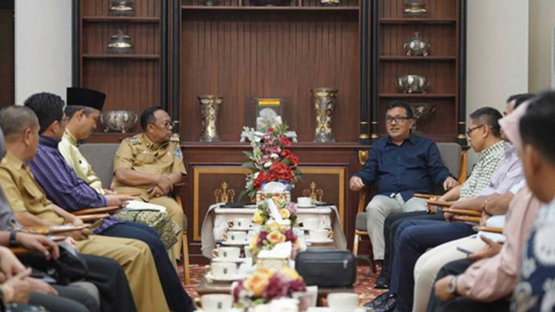 Governor in duty of Riau Did Welcome The Transformation of PalmCo in PTPN Management