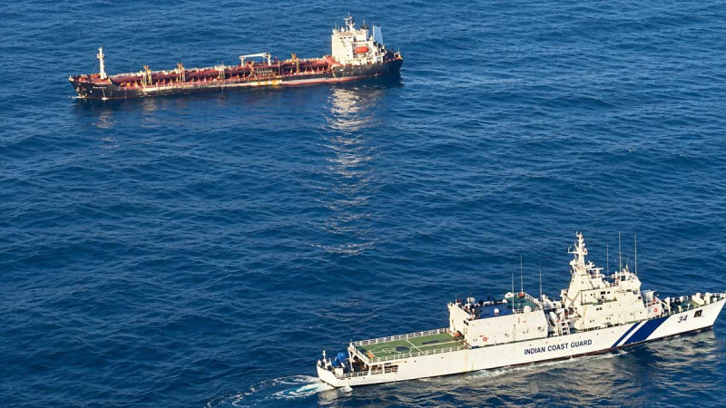 Indian Coast Guard Rescues 23 Crew From Tanker Carrying 9,000 Tons of Palm Oil