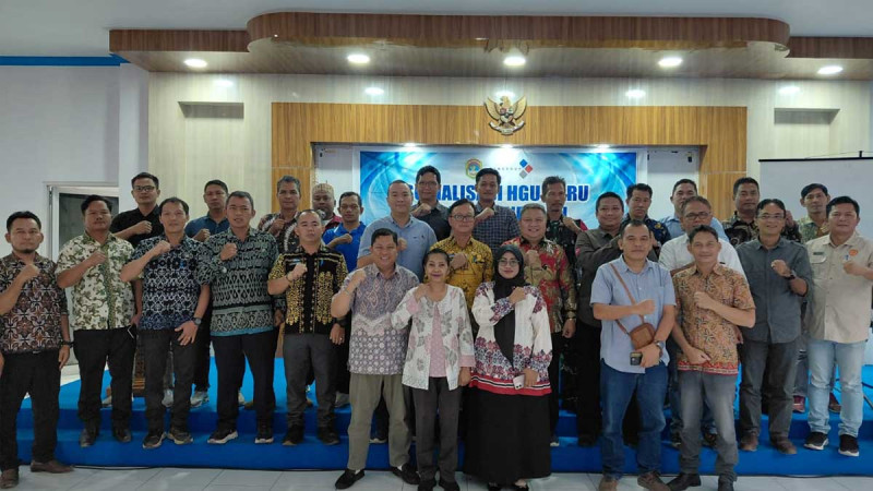 Sekadau Deputy Regent Urges Palm Oil Companies to Review HGU Permits to Prevent Land Disputes
